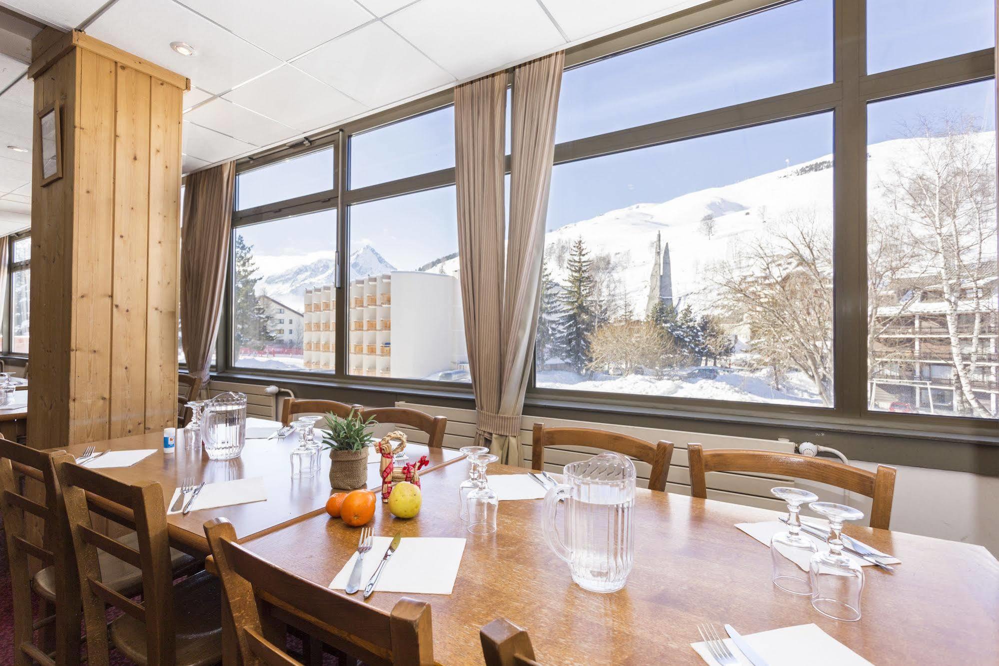 Hotel Club Mmv Le Panorama *** Ле дез Альп Экстерьер фото